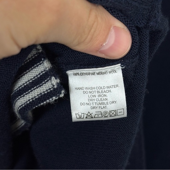 Bobby Jones 100% Extrafine Merino Wool Navy Blue Button Down Sweater Vest Small - Picture 5 of 6